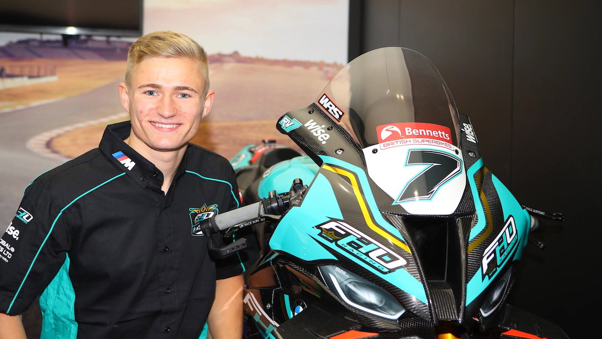 Ryan-Vickers-joins-FHO-Racing-BMW-1.jpg copy.jpg